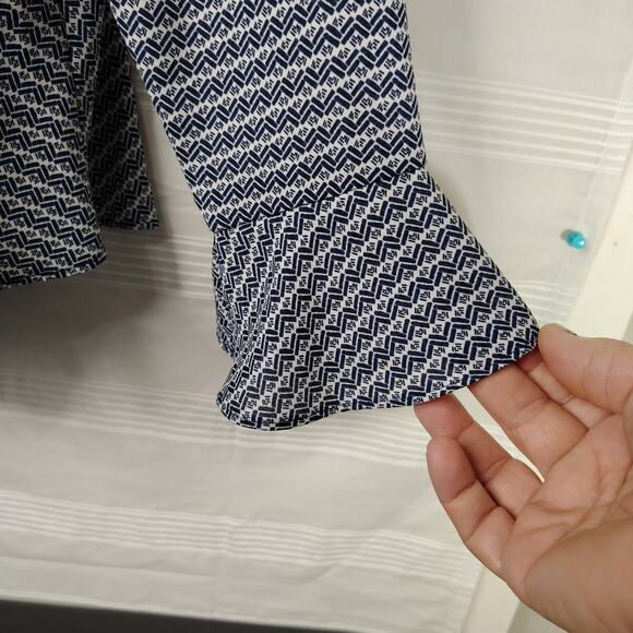 Banana Republic Factory Peplum Bell Sleeve Blouse Blue and White Chevron Medium‎ - Picture 3 of 15